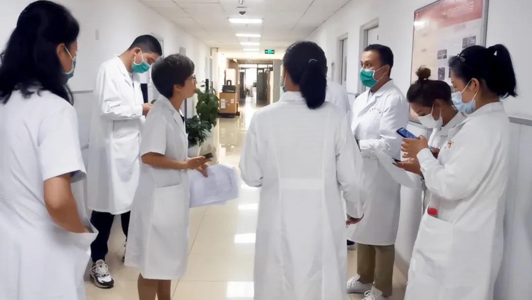 图4-5北京儿童医院各职能部门负责人做工作事项说明 图4-5北京儿童医院各职能部门负责人做工作事项说明